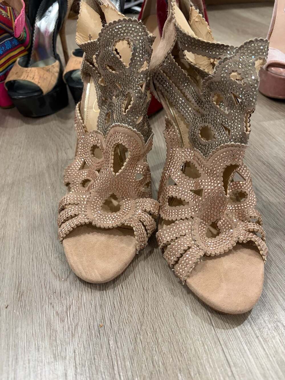 Jessica Simpson Jessila Heels Size 8.5M Rhinestone Nude Suede